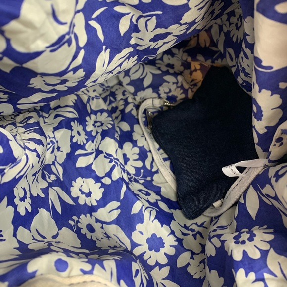 Unbranded Blue Denim Unisex Medium Backpack Cream Straps Trim Zip Pouch Included - Picture 9 of 9